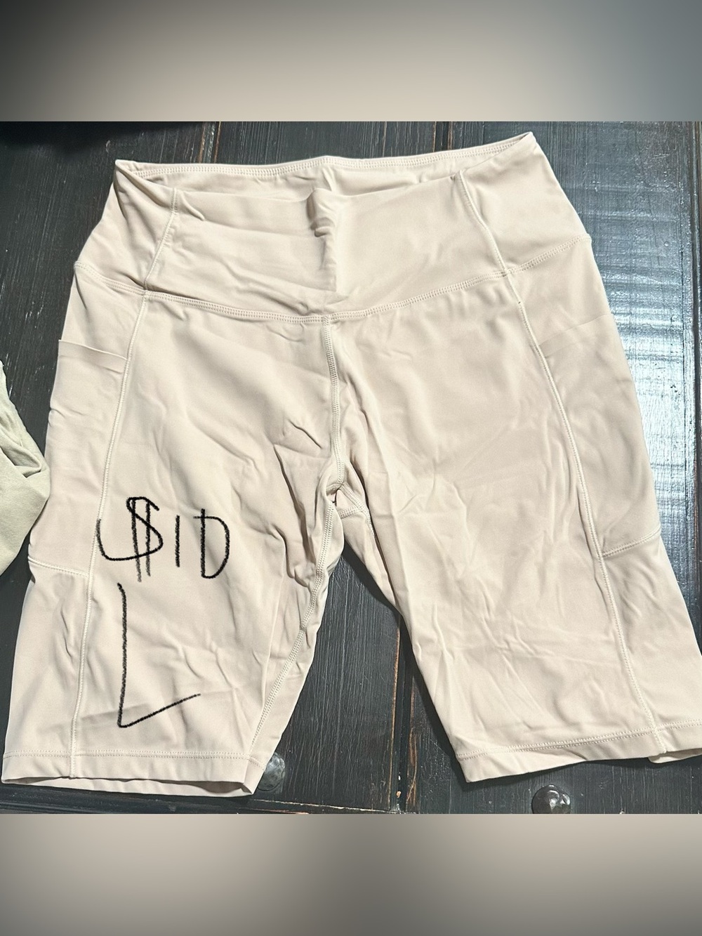 High-Waist Cream Bike Shorts with Side Pocket